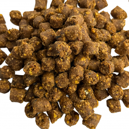 Larva: Granules (варені) 10 мм - 1 кг